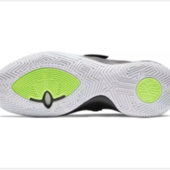 Nike Kyrie Flytrap 3 Basketball shoes main image 8